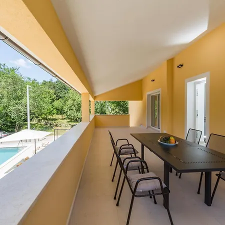 Ljuba Villa Pićan