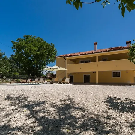 Ljuba Villa